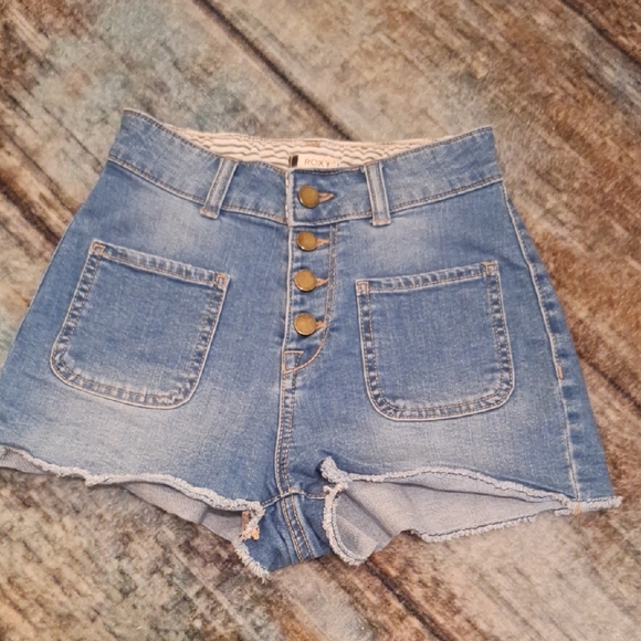 Roxy Sky Blue High Waist Denim Shorts. Excellent Condition Size 25 - Picture 1 of 9
